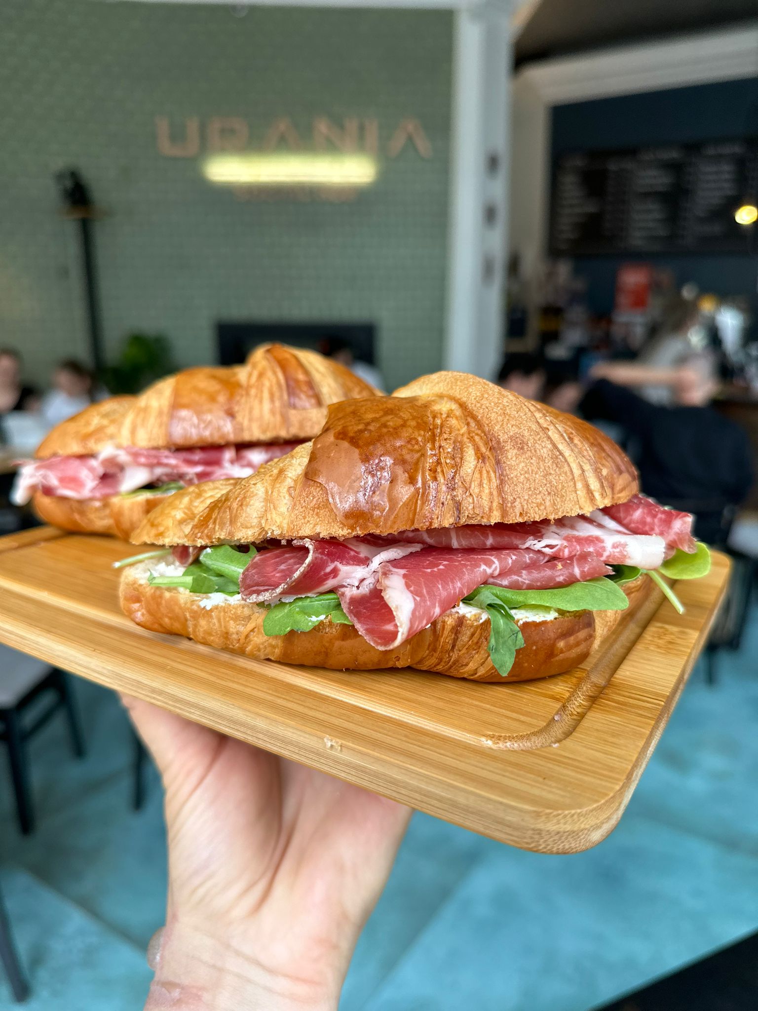 Croissantul zilei